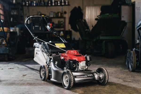 HONDA HRH 536K HX BENZINE GRASMAAIER - Image 2